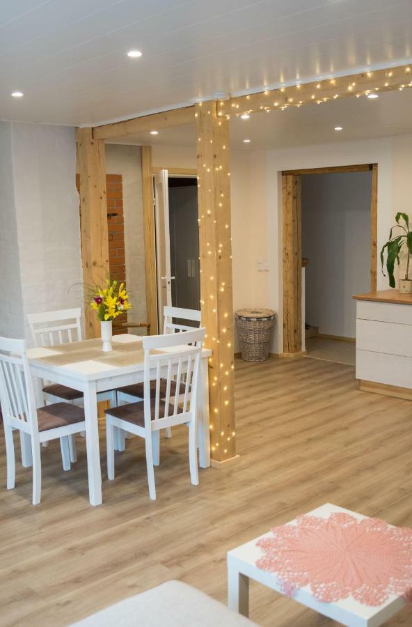 Liisupesa Apartment With Sauna And Garden Pärnu Buitenkant foto